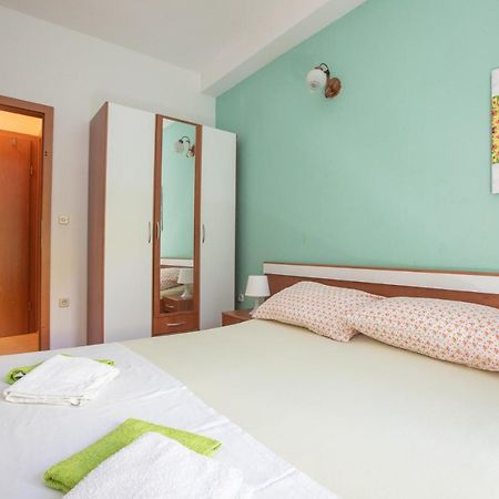Vega Apartments Podgora Ngoại thất bức ảnh